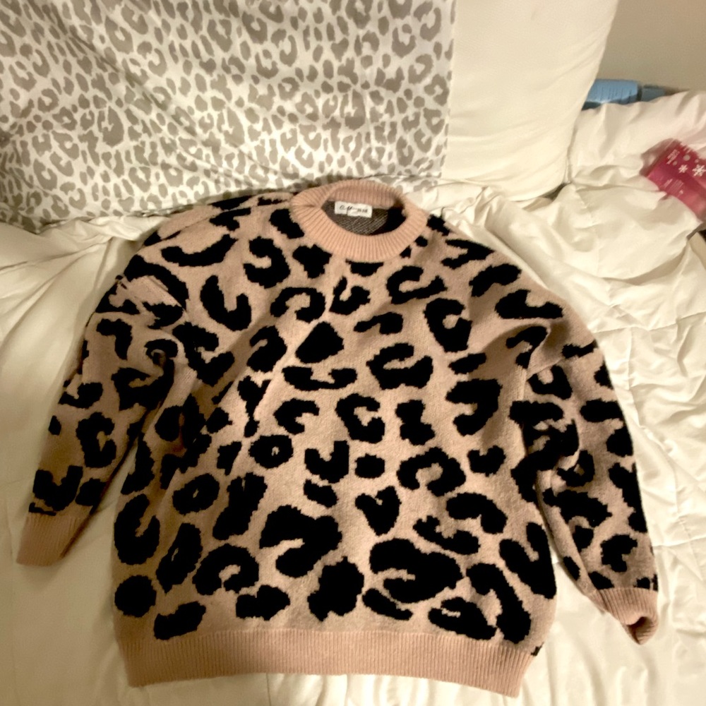 Pink leopard print sweatshirt